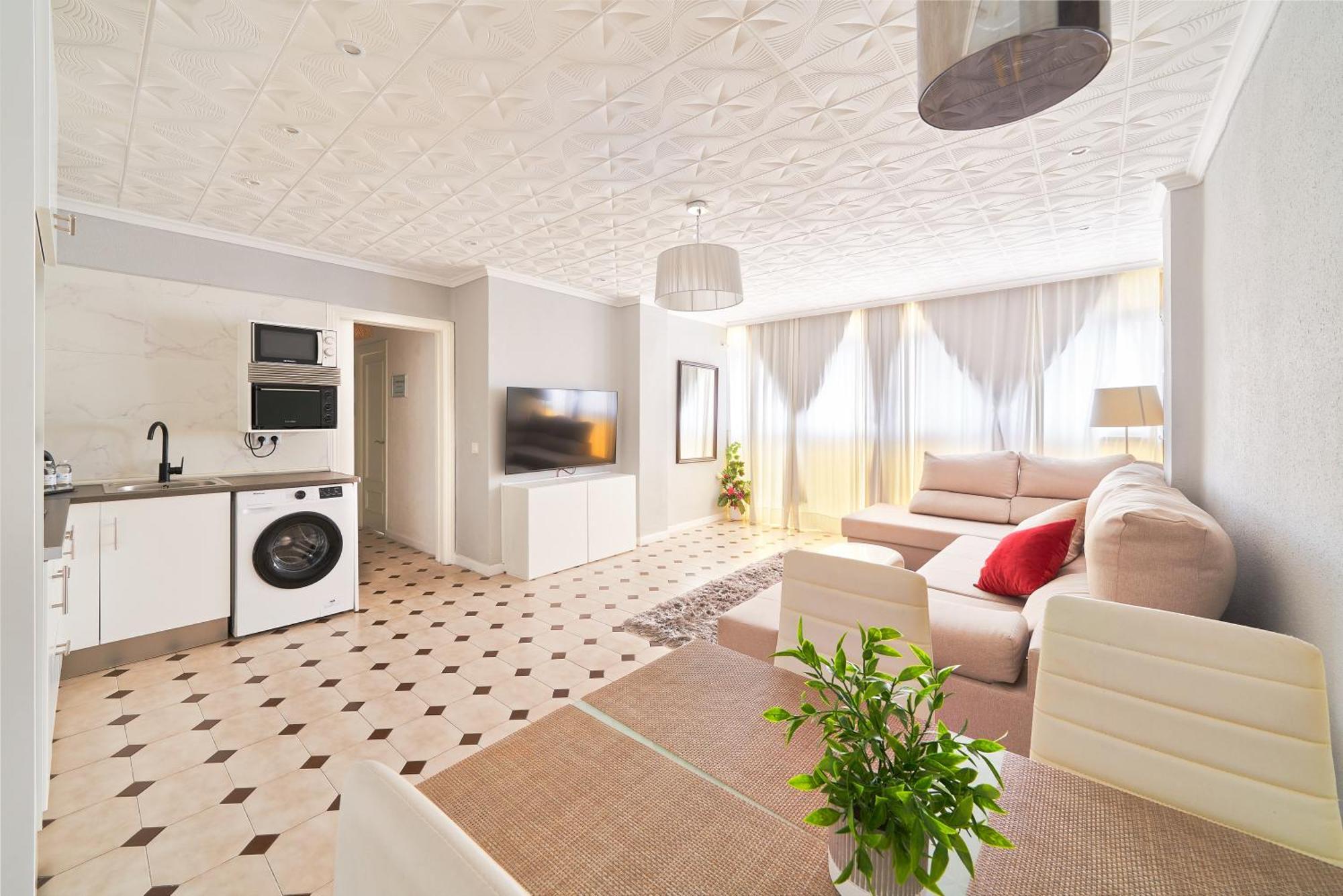 Fantastico Apartamento Junto A La Estacion Málaga Eksteriør bilde